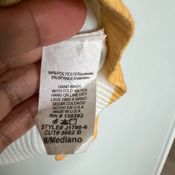 Women size medium crop Vintage Boho cardigan in very good condition - Picture 6 of 10